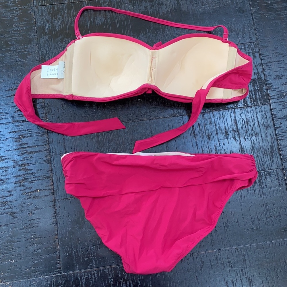 Fuchsia convertible bikini 👙 - Picture 2 of 5